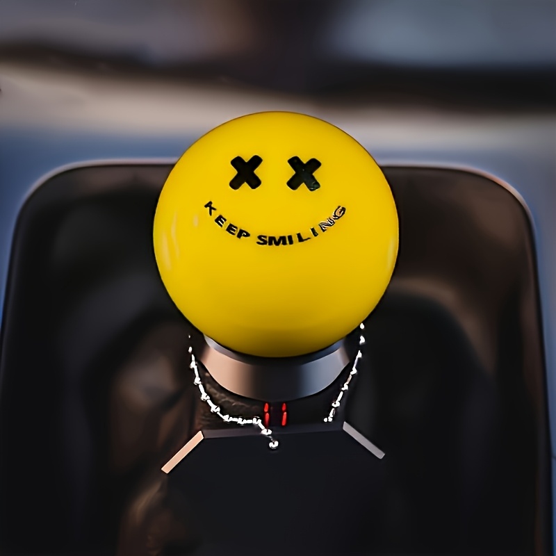 Interior Design Style Quiz - Mantieni sorridente Pomello del cambio giallo