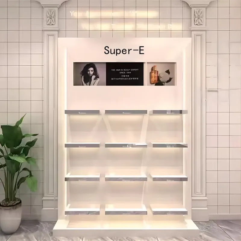 Espositori per Trucchi, Scaffa - Interior Design Nail Salon recensione e prezzo